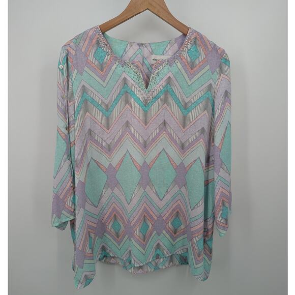 Alfred Dunner Geometric Pastel Top Size 16 Bling Neckline Lightweight 90s Boho - Picture 1 of 4